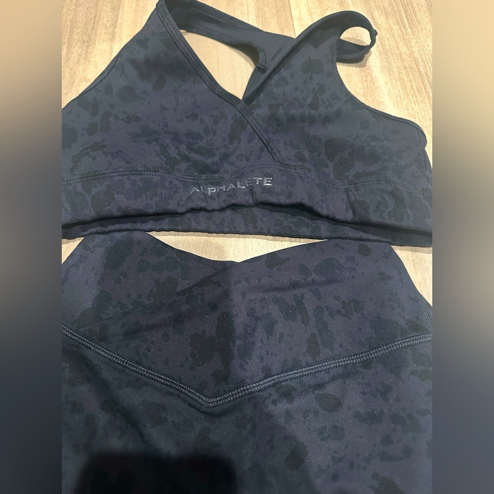 Alphalete Surface set Black Camo